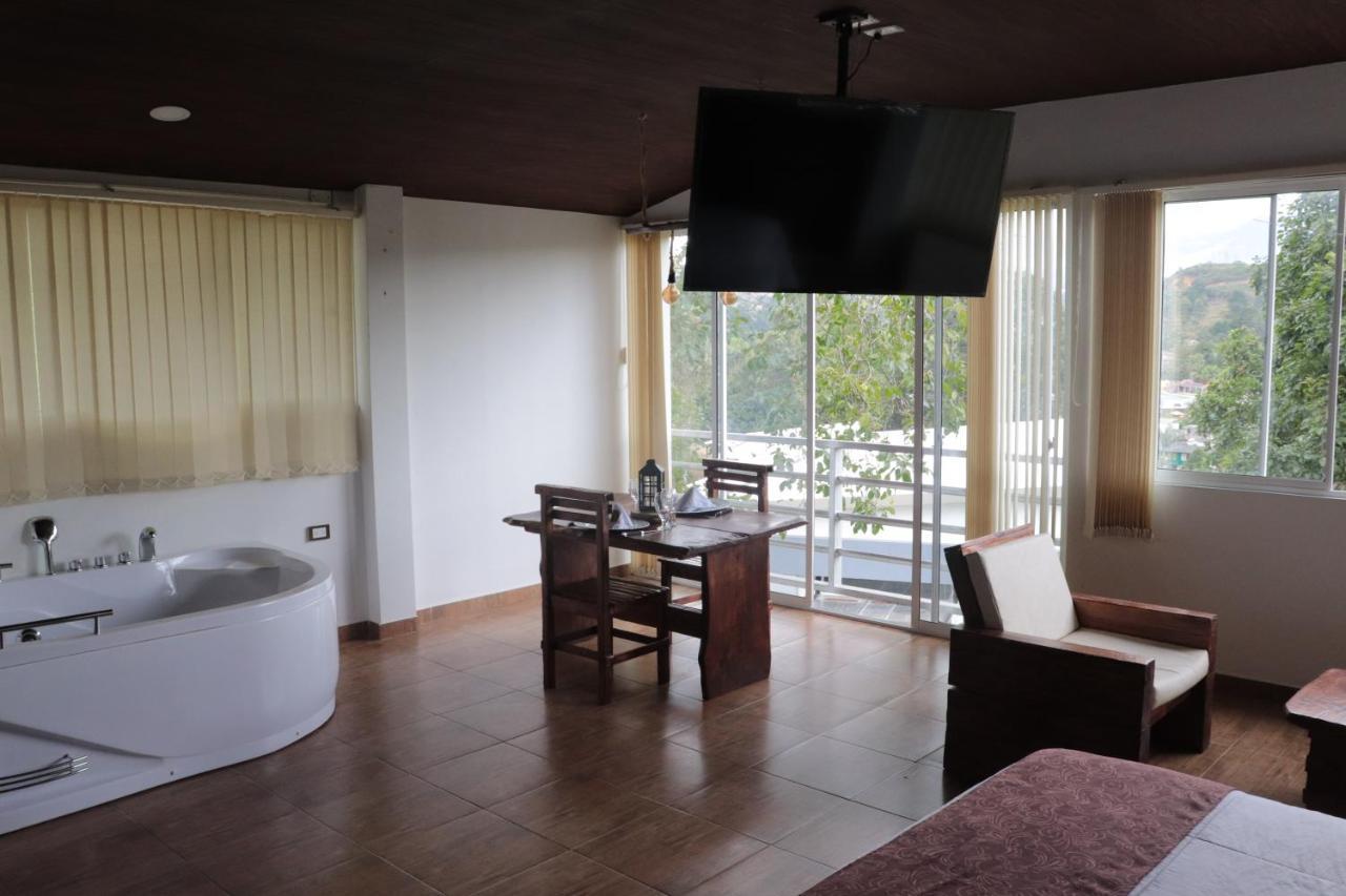 Hotel Campestre La Posada Del Rancho ポパヤン エクステリア 写真